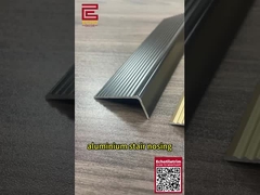 Decorativo Scalino nero in metallo con taglio antiscivolo Vinyl Stair Nose Molding