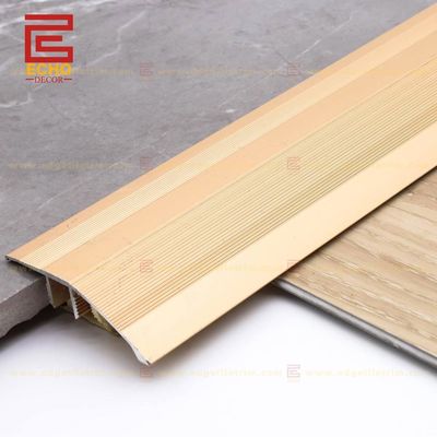 Riduzione di pavimenti in metallo per pavimenti in vinile